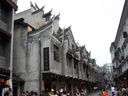 于正分享了五福临门造型图,他手机拍的王星越卢昱晓可还行?