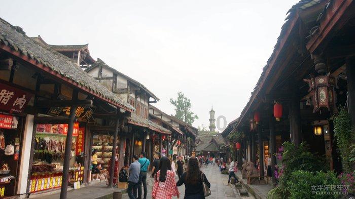 小球进黑洞